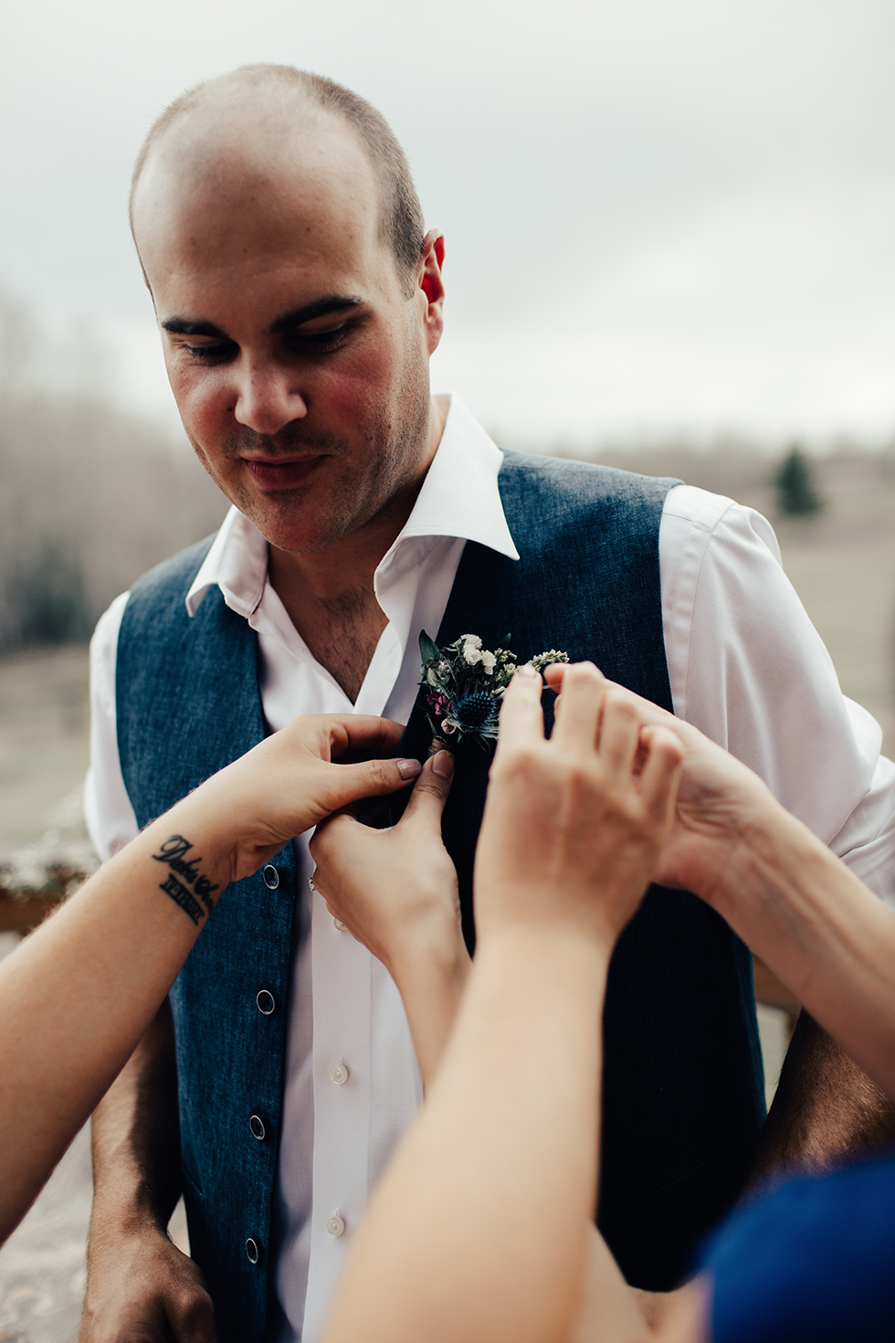 @joshlunt, josh lunt photography, josh lunt, edmonton engagement photographer, edmonton wedding photographer, edmonton lifestyle photographer, edmonton portrait photographer, junebug weddings, the knot