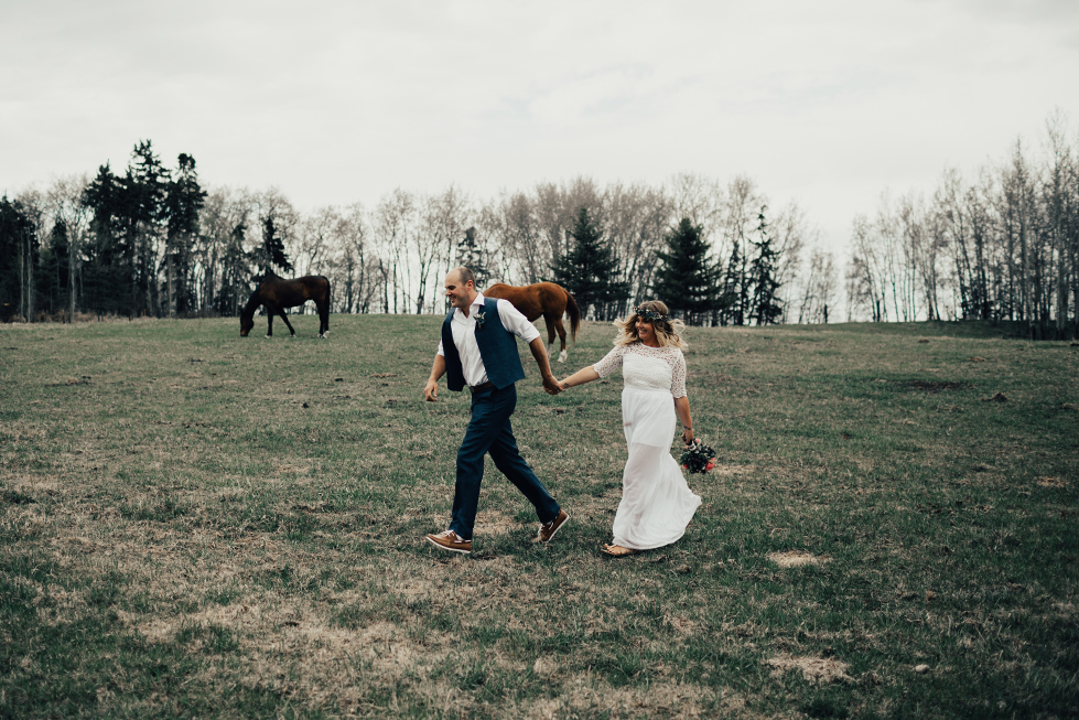 @joshlunt, josh lunt photography, josh lunt, edmonton engagement photographer, edmonton wedding photographer, edmonton lifestyle photographer, edmonton portrait photographer, junebug weddings, the knot