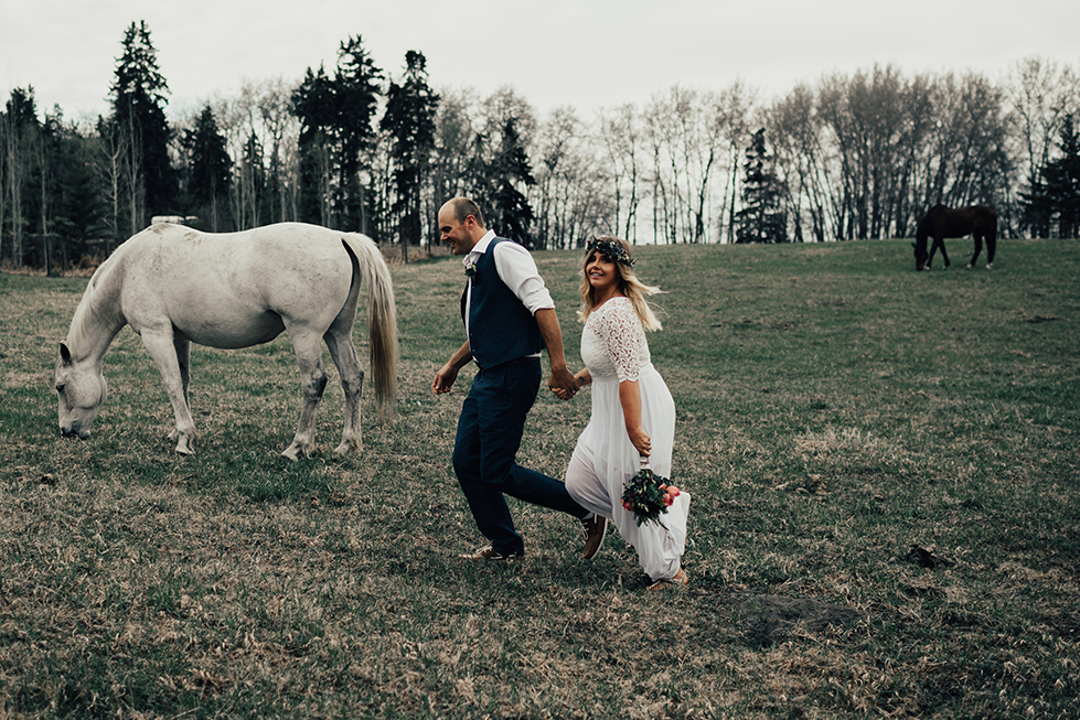 @joshlunt, josh lunt photography, josh lunt, edmonton engagement photographer, edmonton wedding photographer, edmonton lifestyle photographer, edmonton portrait photographer, junebug weddings, the knot