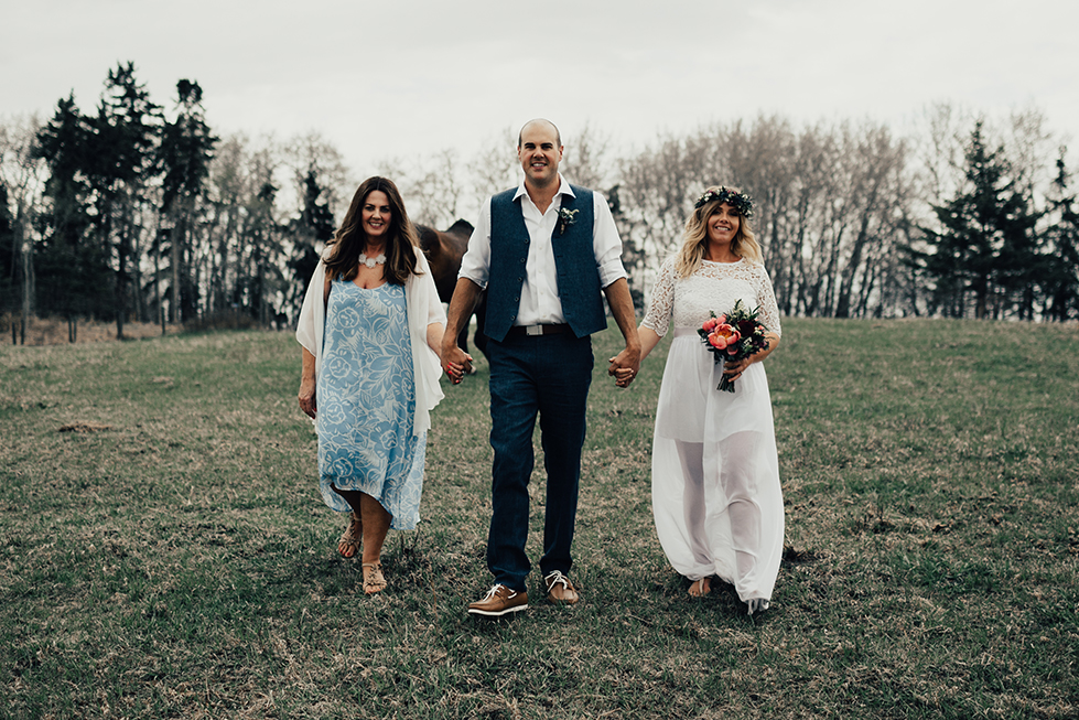 @joshlunt, josh lunt photography, josh lunt, edmonton engagement photographer, edmonton wedding photographer, edmonton lifestyle photographer, edmonton portrait photographer, junebug weddings, the knot