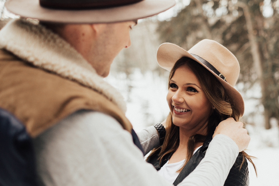 @joshlunt, josh lunt photography, josh lunt, edmonton engagement photographer, edmonton wedding photographer, edmonton lifestyle photographer, edmonton portrait photographer, junebug weddings, the knot